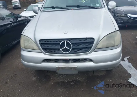2000 Mercedes-Benz Ml 320 из США, поврежденный, VIN 4JGAB54E1YA216524